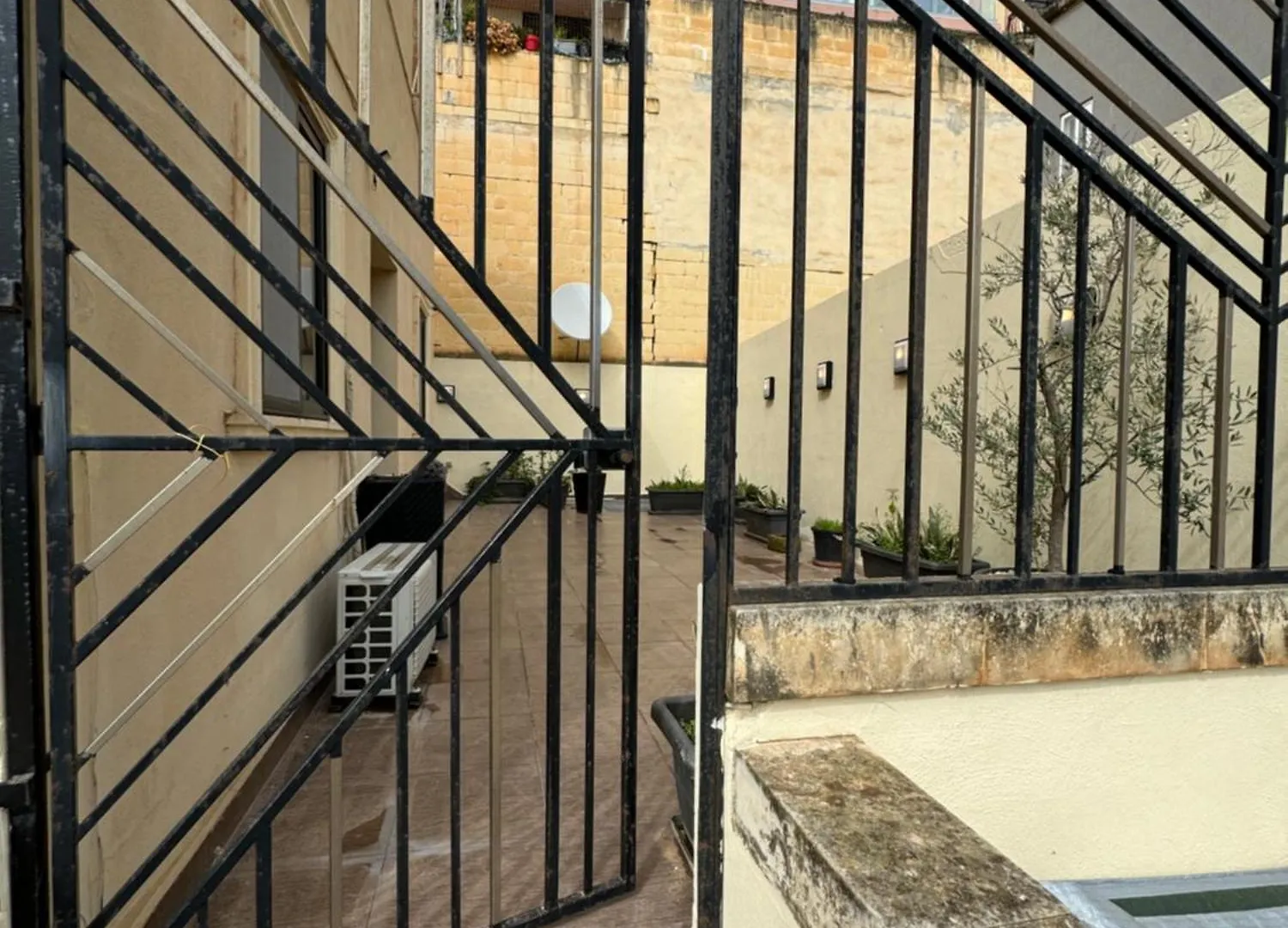 Modern Stay With Large Balcony In Spinola Saint Julian's